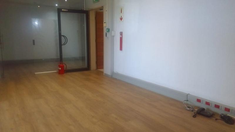 To Let commercial Property for Rent in Parow North Western Cape